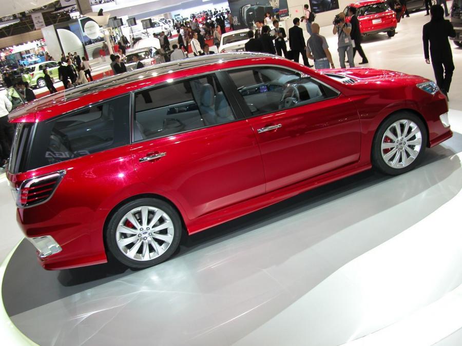  Subaru Exiga Concept 2007 года  (фото 5 из 44)